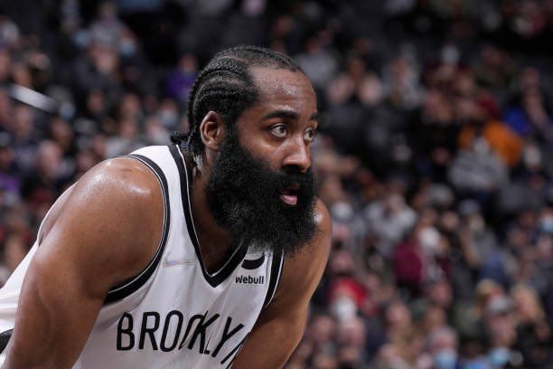 澡池里被强摁开双腿呻吟